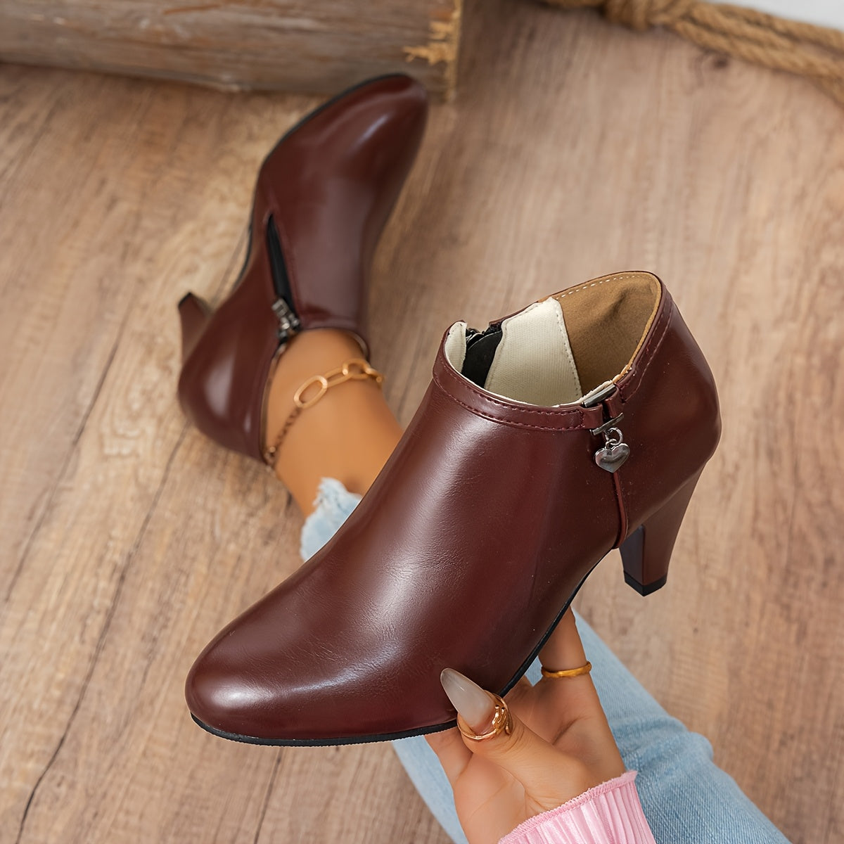 Florianne | Chic Comfort Heel Ankle Boots