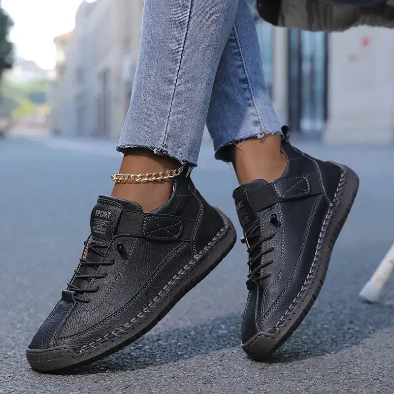 Clover™ Comfortable Sneakers