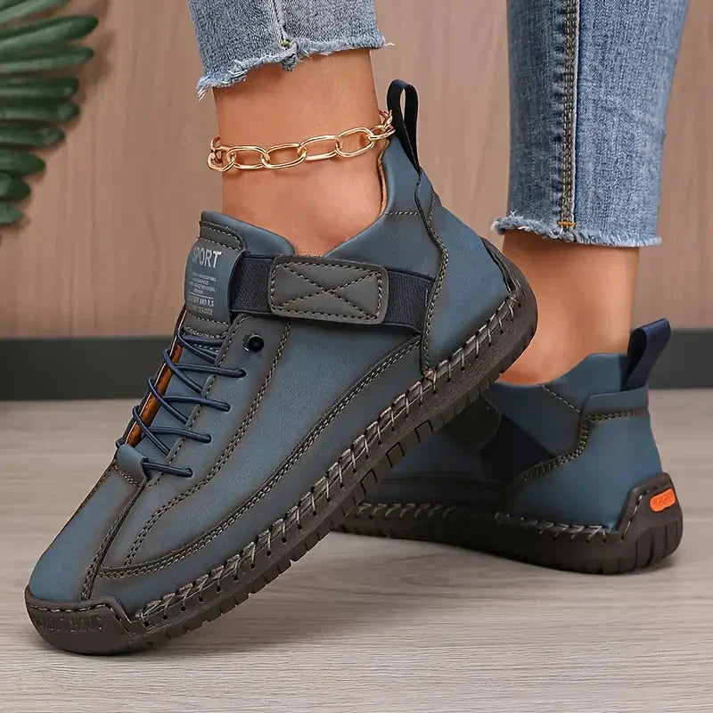 Clover™ Comfortable Sneakers