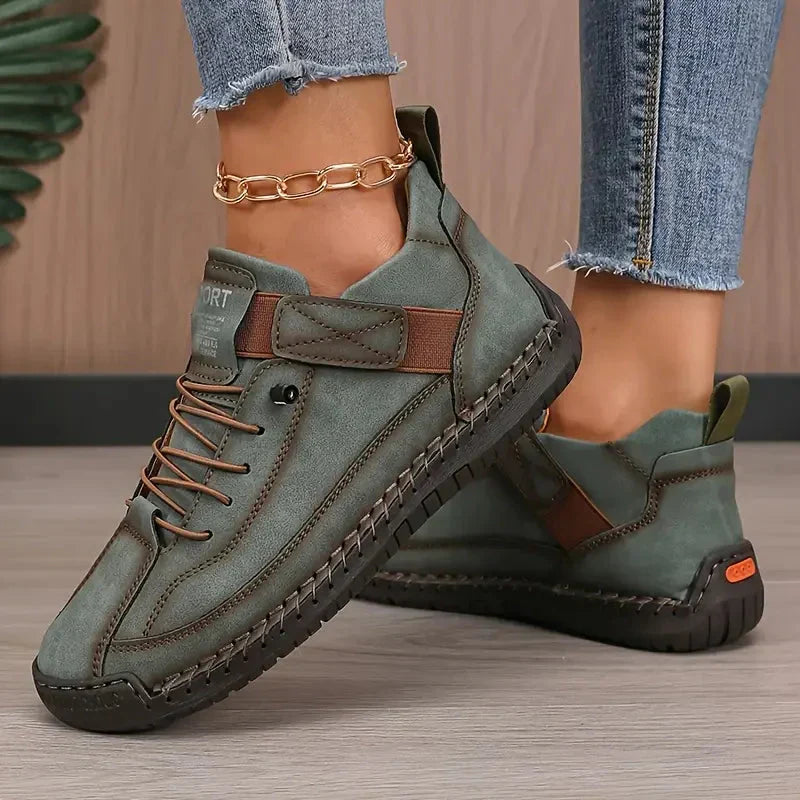 Clover™ Comfortable Sneakers