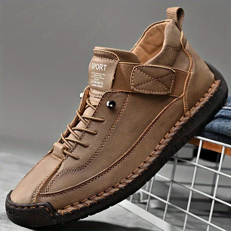 Clover™ Comfortable Sneakers