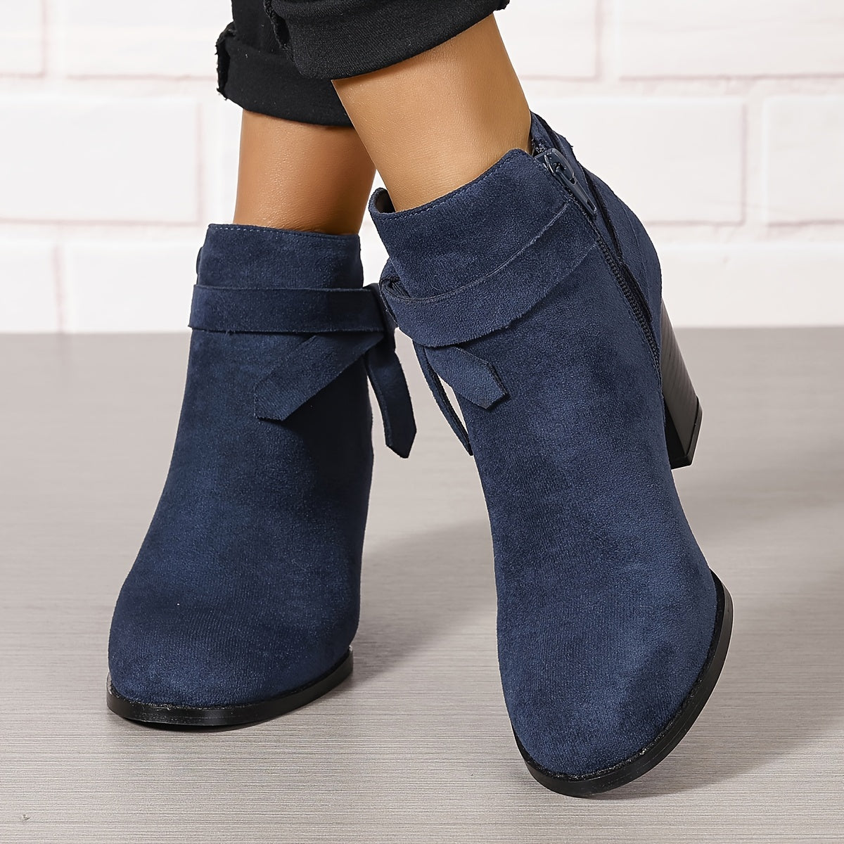 Léa | Elegant Ankle Boots with Stable Heel