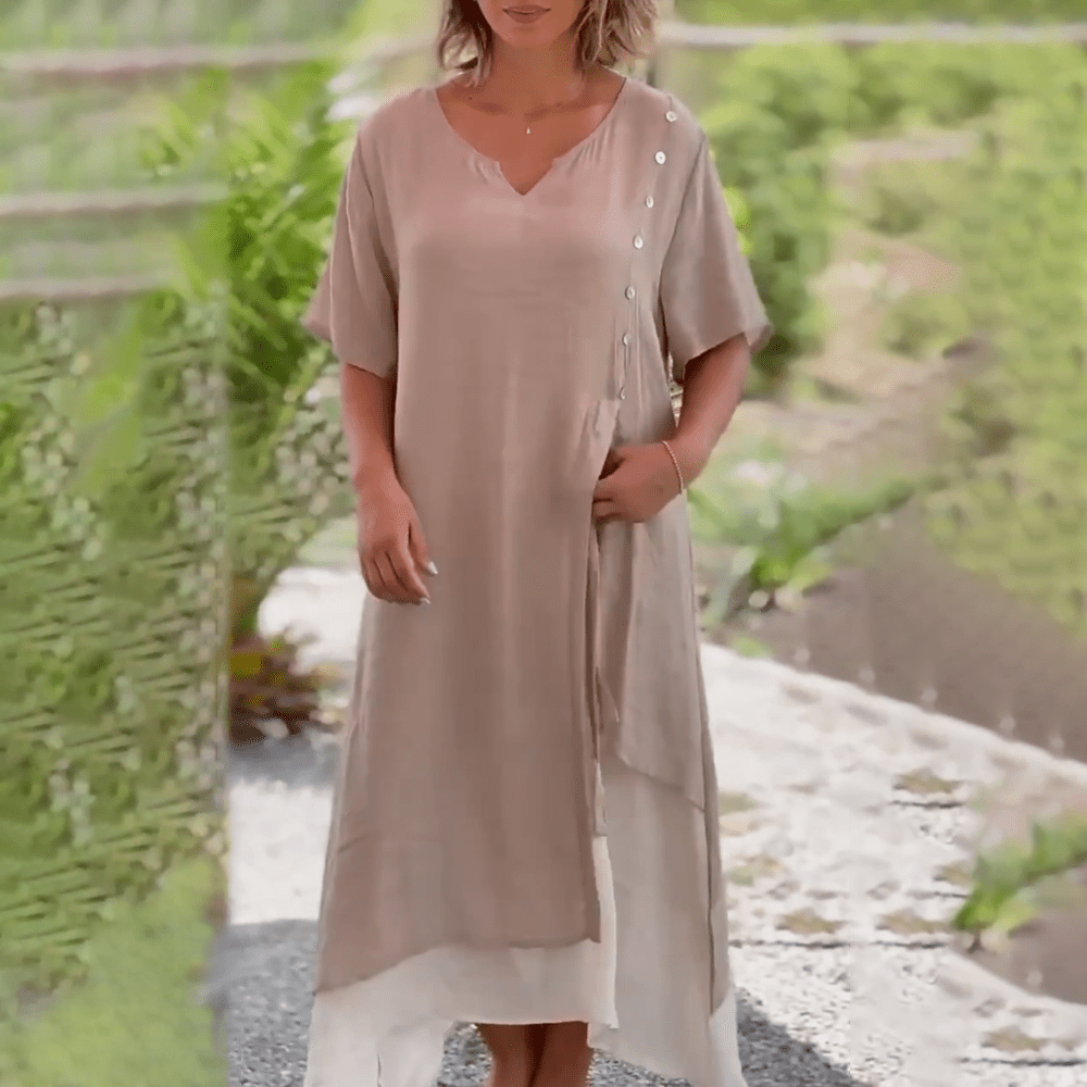 Elora | Classic Everglow Maxi Dress